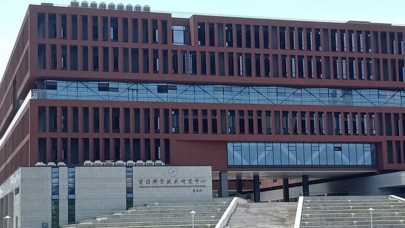 电子配件样品申请流程详解：如何顺利拿到心仪产品**