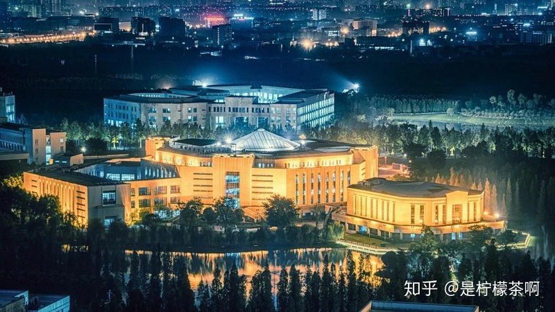 揭秘雅马哈贴片机：型号与参数解析